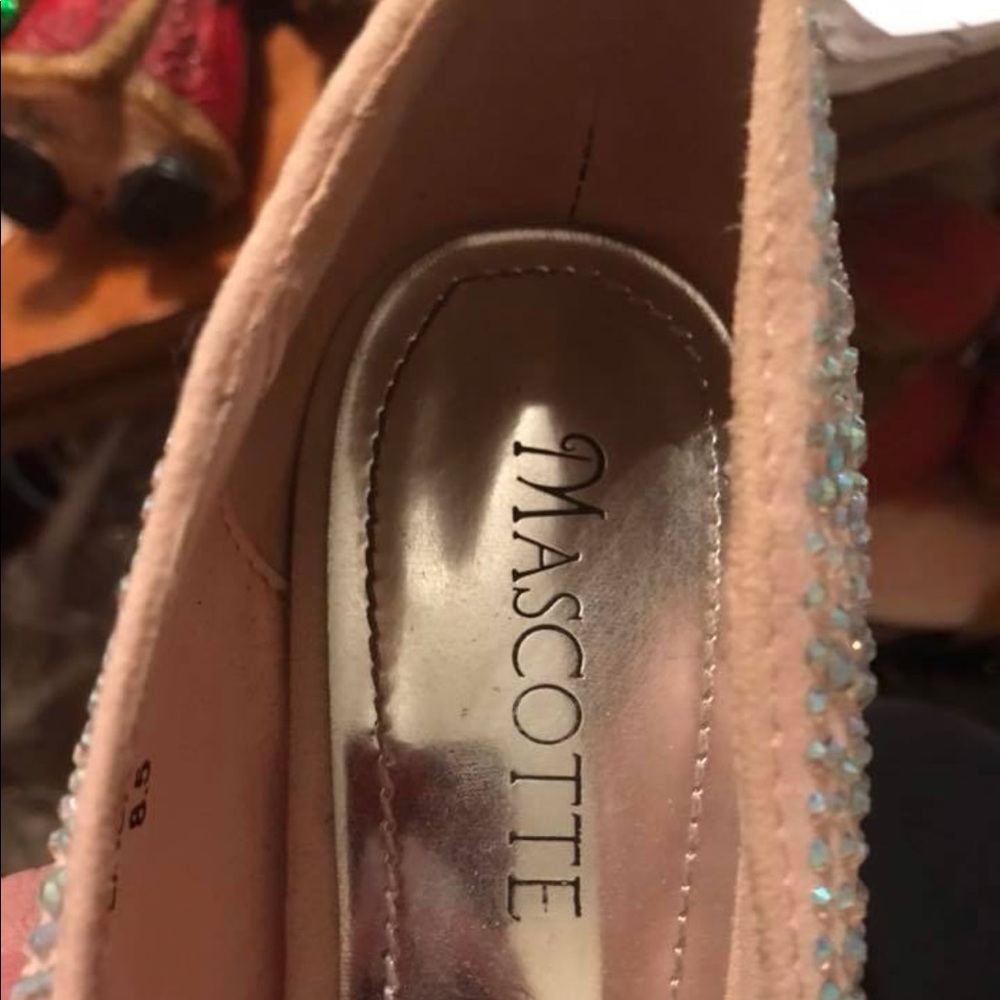 Mascotte Rhinestone Pumps - Picture 3 of 5